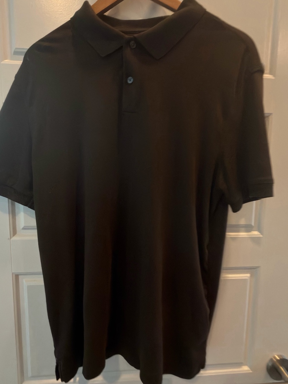 Banana Republic Luxe Touch Polo – Men’s Large – Dark Brown